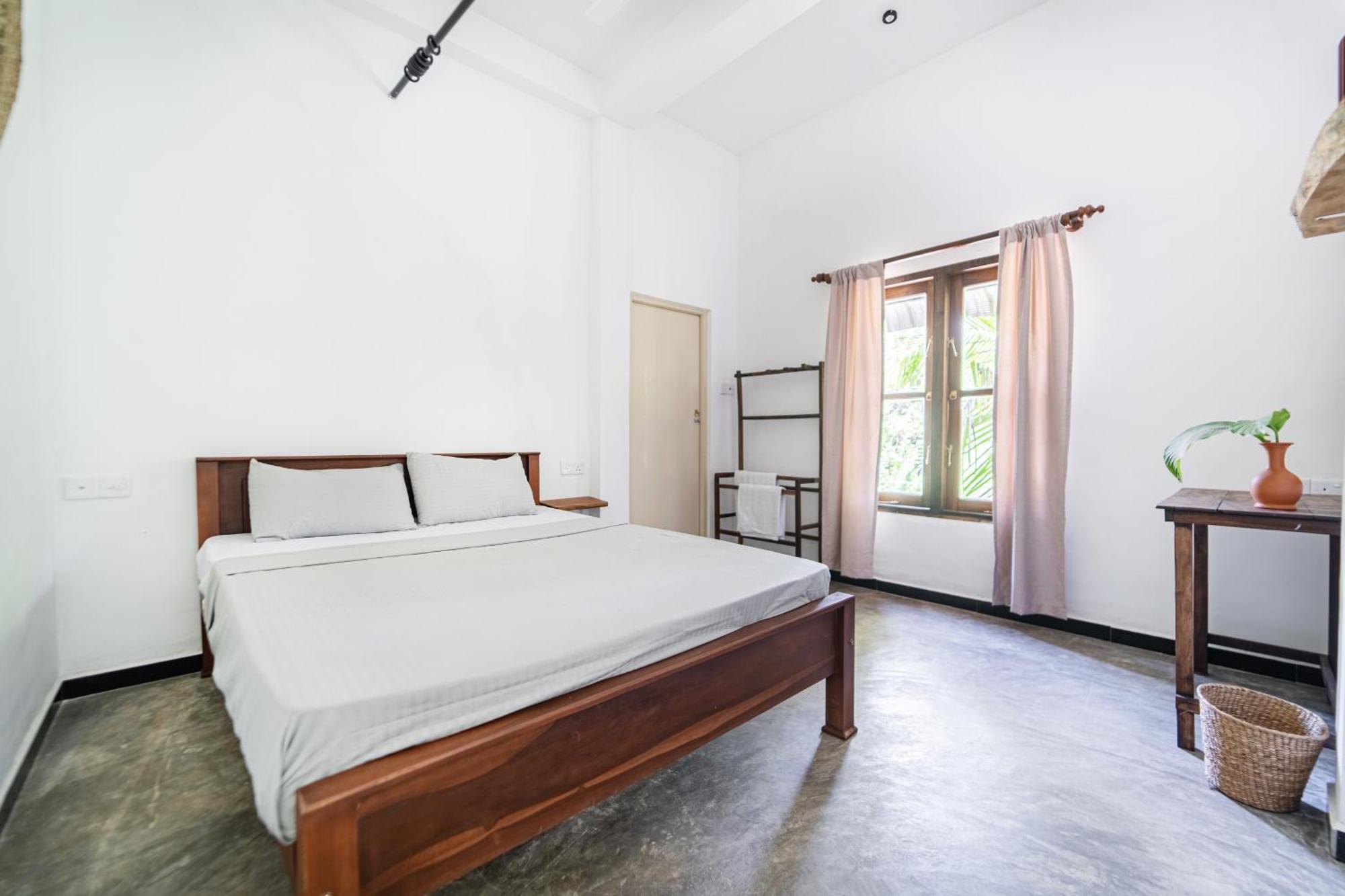 Drifter - Rooms & Food Midigama East Exterior foto